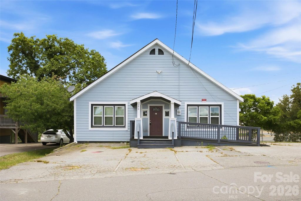 295 W Haywood Street, Asheville, NC 28801