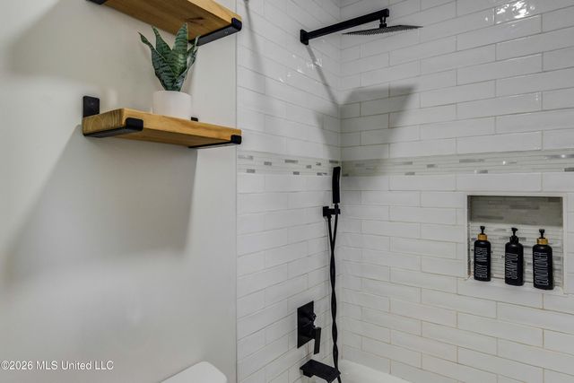 3244 Nottingham Road, Ocean Springs, MS 39564