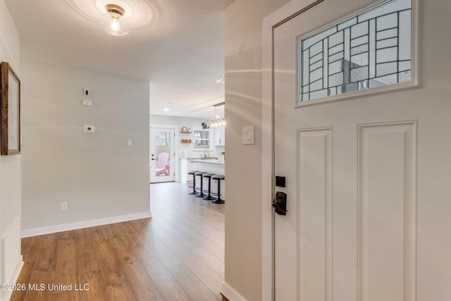 3244 Nottingham Road, Ocean Springs, MS 39564