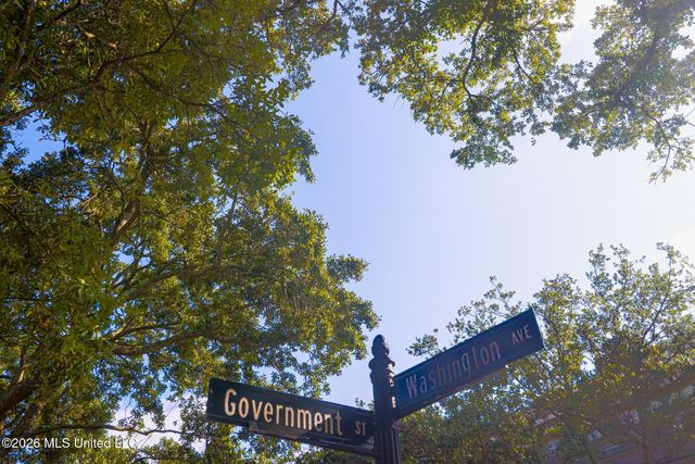 3244 Nottingham Road, Ocean Springs, MS 39564