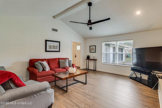 3244 Nottingham Road, Ocean Springs, MS 39564