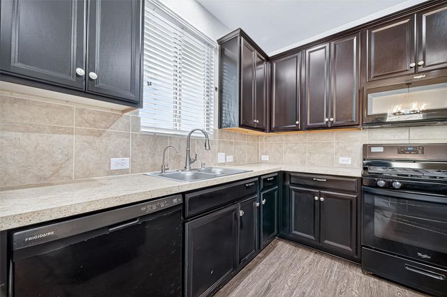 5027 Brewcastle Lane, Katy, TX 77493