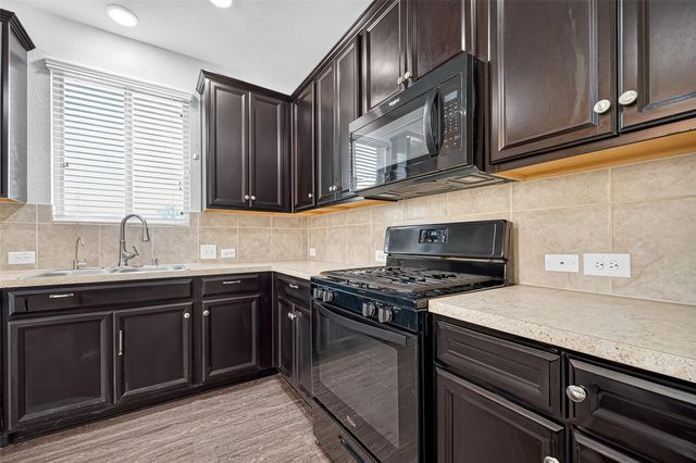 5027 Brewcastle Lane, Katy, TX 77493