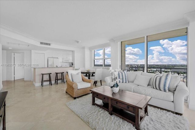 19501 W Country Club Dr 2513, Aventura, FL 33180