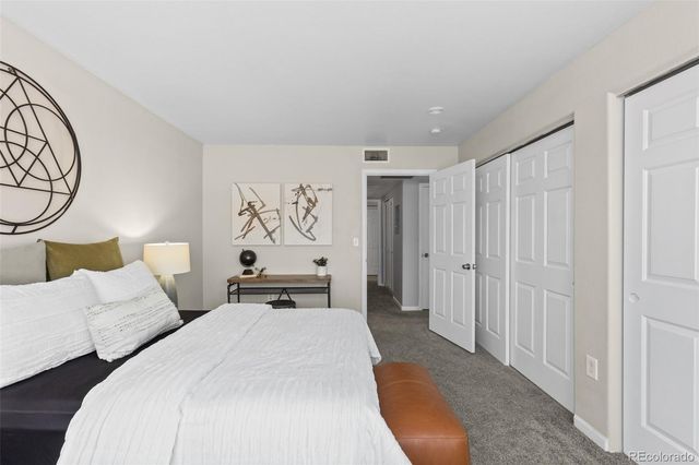 5443 S Dover Street 204, Denver, CO 80123