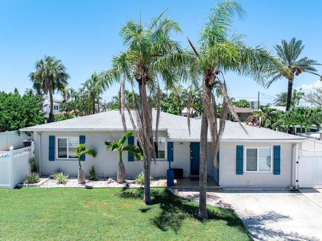 230 144TH AVENUE, Madeira Beach, FL 33708
