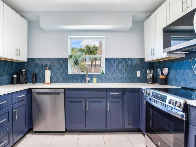 230 144TH AVENUE, Madeira Beach, FL 33708