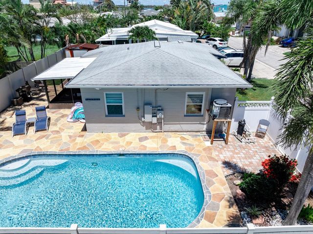 230 144TH AVENUE, Madeira Beach, FL 33708