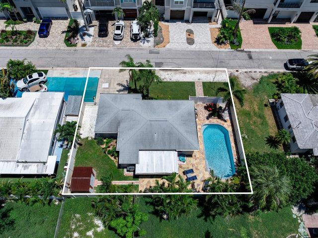 230 144TH AVENUE, Madeira Beach, FL 33708