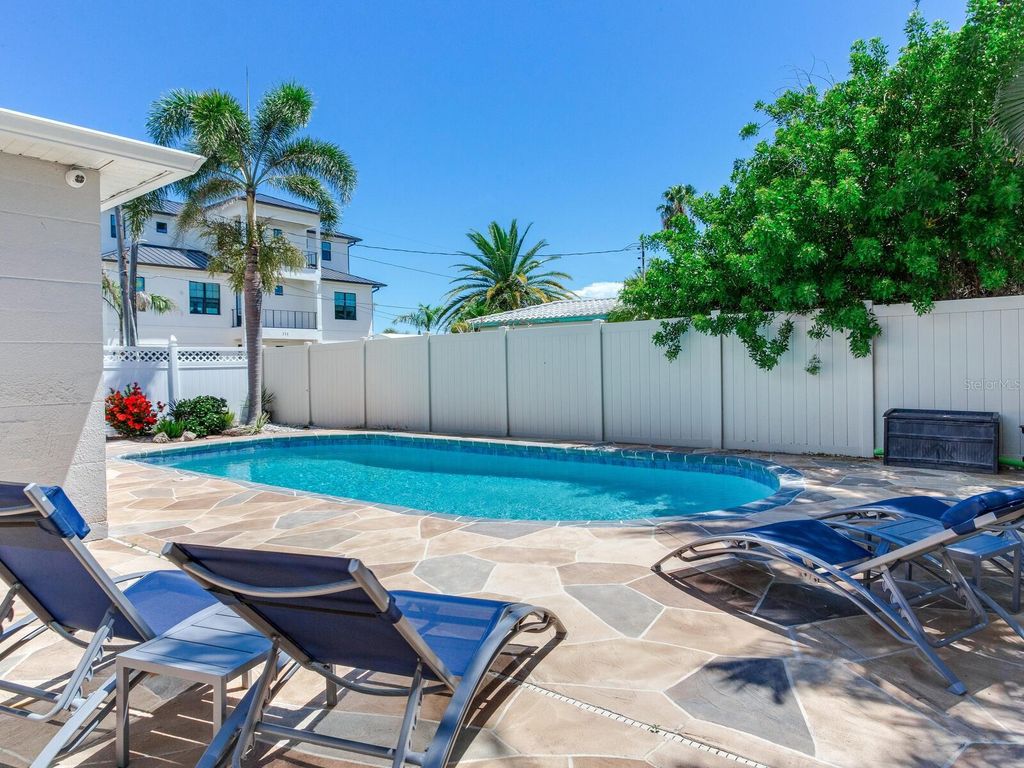 230 144TH AVENUE, Madeira Beach, FL 33708