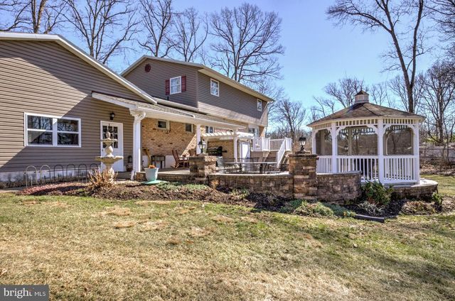 1361 WOODLAND CIR, Denver, PA 17517