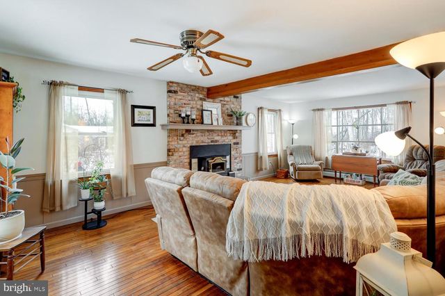 1361 WOODLAND CIR, Denver, PA 17517