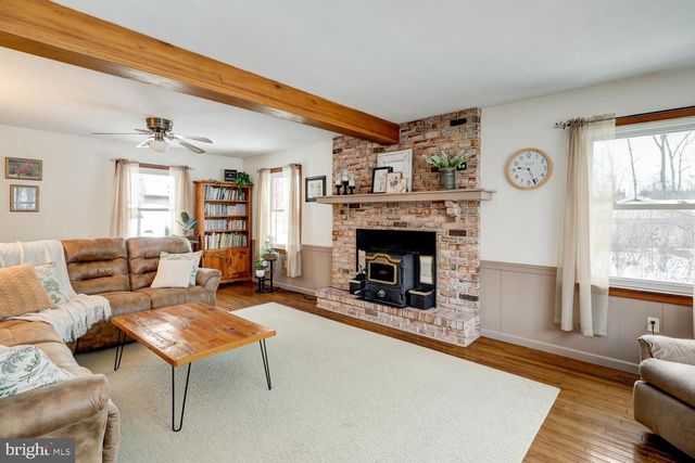 1361 WOODLAND CIR, Denver, PA 17517