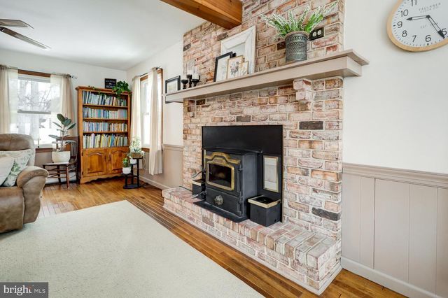 1361 WOODLAND CIR, Denver, PA 17517