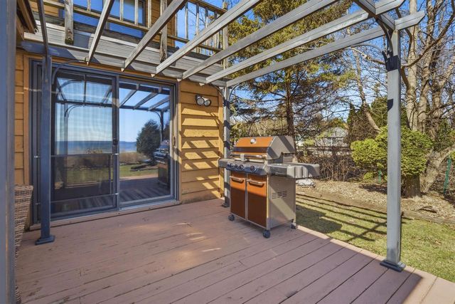 104 ADELLA BEACH ROAD, Neenah, WI 54956