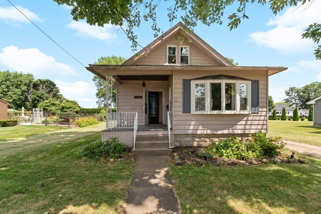 3025 BERKLEY Road, Millcreek, PA 16506