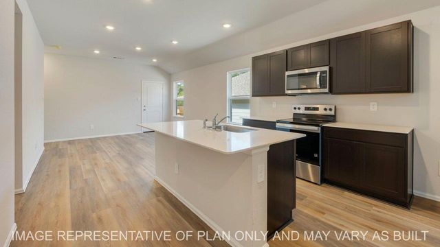 1248 Hickory Grove Street, Brenham, TX 77833