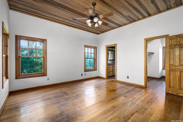 377 BUFFALO SPRINGS RD, New Braunfels, TX 78132