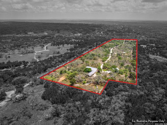 377 BUFFALO SPRINGS RD, New Braunfels, TX 78132