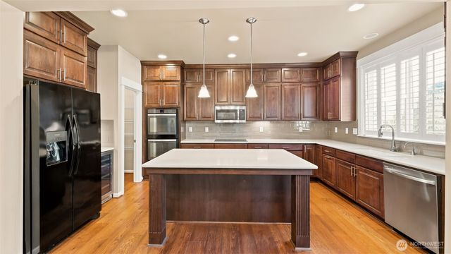 5500 NE 9th Street, Renton, WA 98059