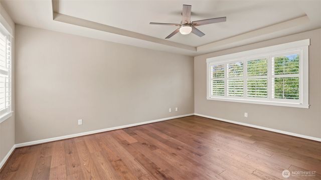 5500 NE 9th Street, Renton, WA 98059