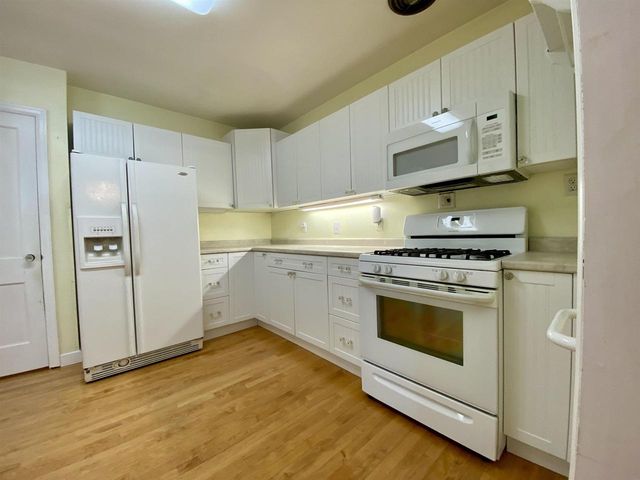 703 GREENBRIAR AVENUE, Park Ridge, WI 54481