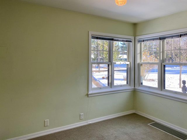 703 GREENBRIAR AVENUE, Park Ridge, WI 54481