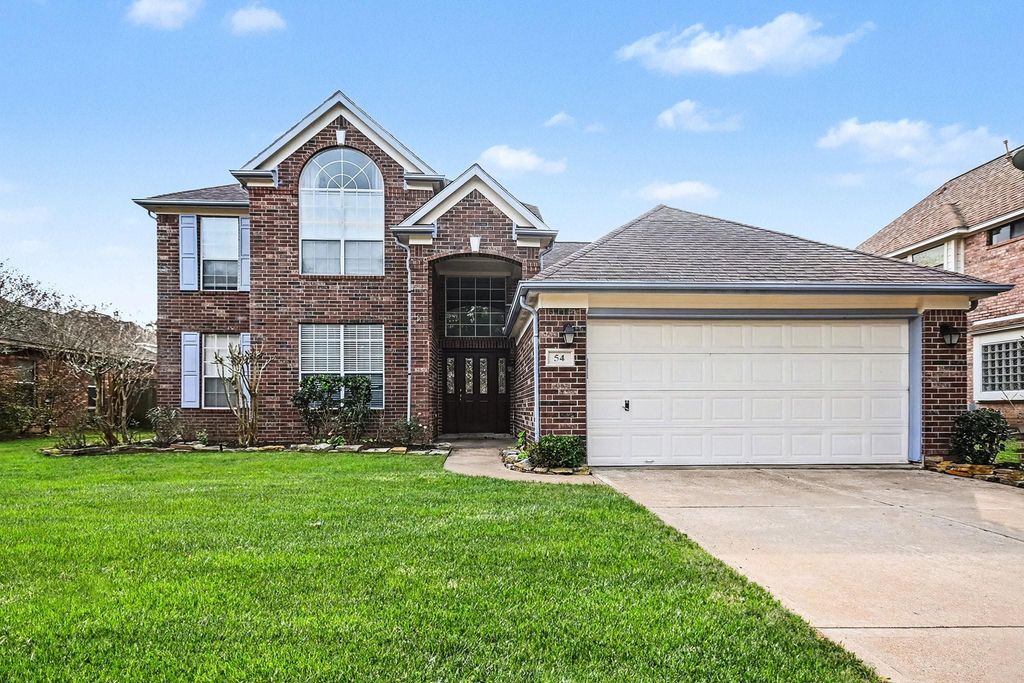 54 Parsley Court, Lake Jackson, TX 77566