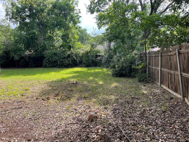 217 Bellaire Drive, Denton, TX 76209