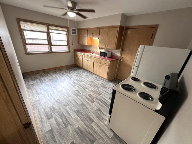 2675 N 63rd STREET, Milwaukee, WI 53213