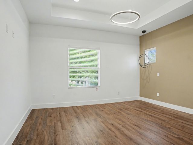 324 S Main Street, Cedar Hill, TX 75104