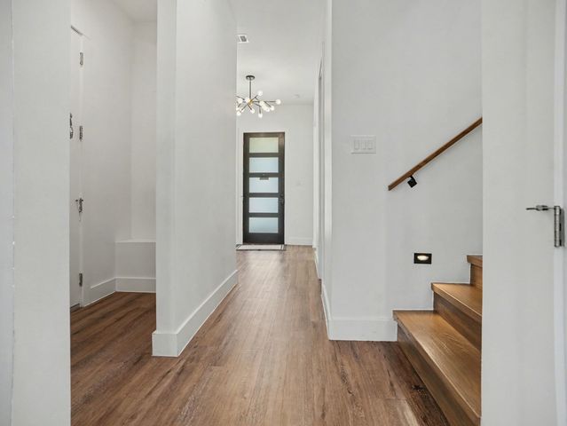 324 S Main Street, Cedar Hill, TX 75104