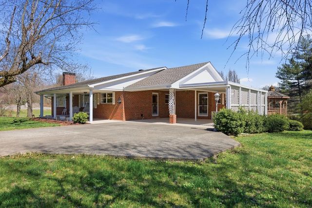 110 Marble Road, Marble, NC 28905