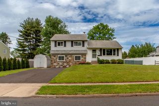 1264 TULIP RD, Warminster, PA 18974