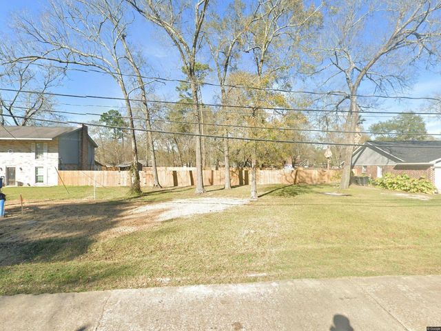 1810 Eagle Point Road, Crosby, TX 77532