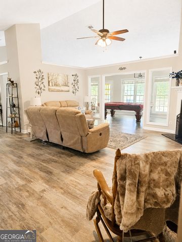 635 Paris Drive, Lawrenceville, GA 30043