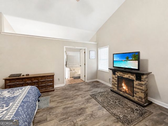 635 Paris Drive, Lawrenceville, GA 30043