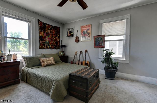 9 Walnut St, Little Falls Twp., NJ 07424