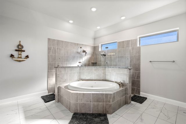 121 Muscogee Drive, Waxahachie, TX 75165