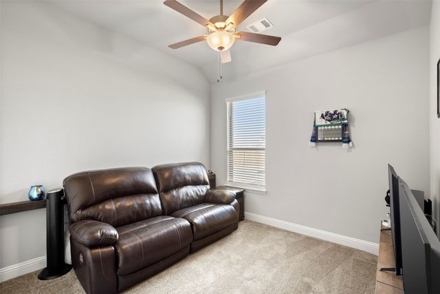 121 Muscogee Drive, Waxahachie, TX 75165