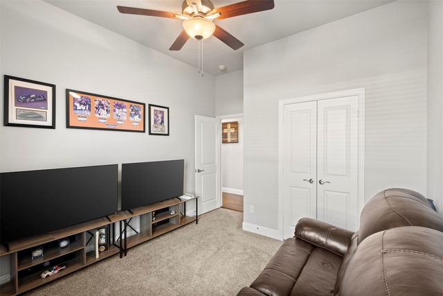 121 Muscogee Drive, Waxahachie, TX 75165