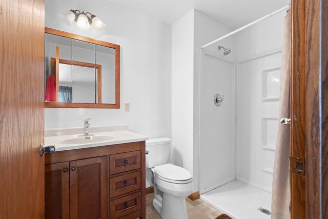 2945 MOSSY OAK CIRCLE, Green Bay, WI 54311