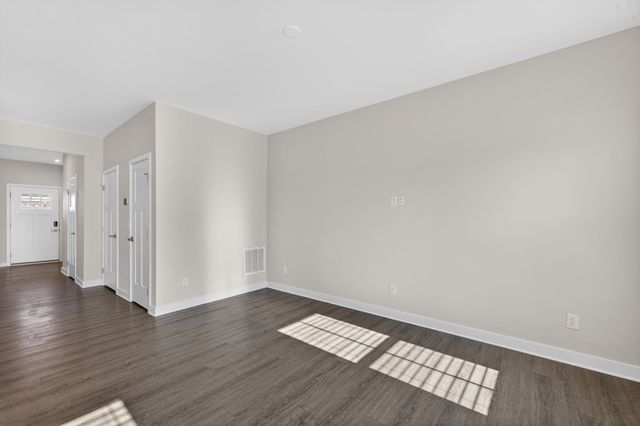 391 Camargue Ct, Smyrna, TN 37167