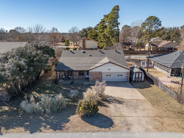 2358 Mockingbird Drive, Grapevine, TX 76051