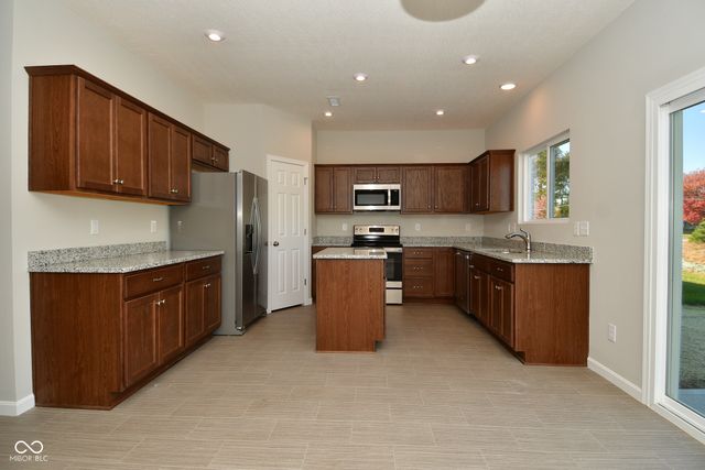 9732 Evening Sky Way, Indianapolis, IN 46239