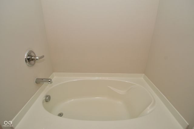 9732 Evening Sky Way, Indianapolis, IN 46239