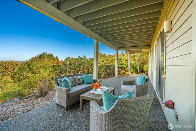 5332 Canvasback Loop, Blaine, WA 98230