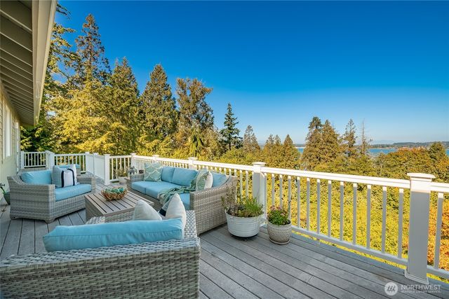 5332 Canvasback Loop, Blaine, WA 98230