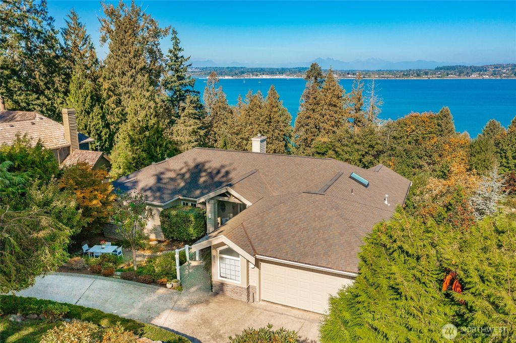 5332 Canvasback Loop, Blaine, WA 98230