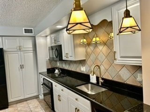 511 Ferncroft Tower 511, Middleton, MA 01949